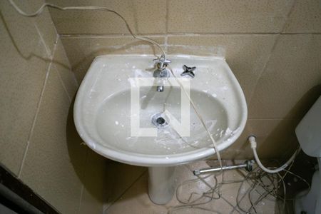 Casa à venda com 800m², 2 quartos e 1 vagaBanheiro