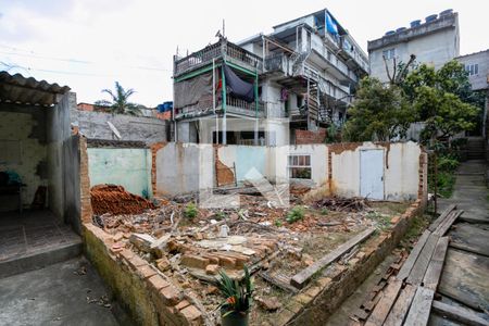 Casa à venda com 800m², 2 quartos e 1 vagaTerreno