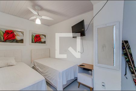 Casa à venda com 144m², 3 quartos e 1 vagaQuarto de Serviço