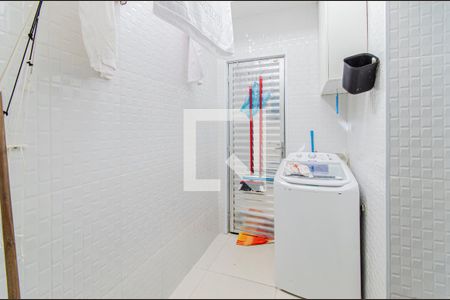 Casa à venda com 144m², 3 quartos e 1 vagaÁrea de Serviço