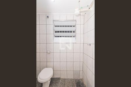 Casa para alugar com 55m², 1 quarto e sem vagaBanheiro