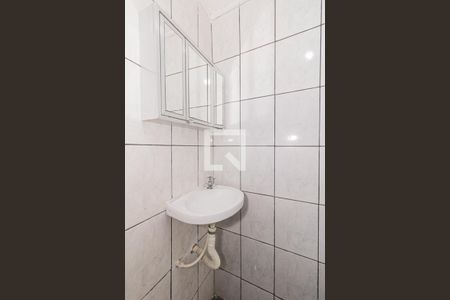 Casa para alugar com 55m², 1 quarto e sem vagaBanheiro