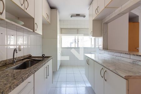 Apartamento para alugar com 95m², 3 quartos e 3 vagas Apartamento para alugar com 95m², 3 quartos e 3 vagasCozinha