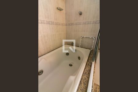 Apartamento para alugar com 95m², 3 quartos e 3 vagas Apartamento para alugar com 95m², 3 quartos e 3 vagasBanheiro da Suíte