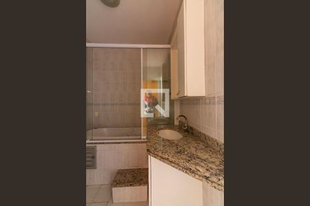Apartamento para alugar com 95m², 3 quartos e 3 vagas Apartamento para alugar com 95m², 3 quartos e 3 vagasBanheiro da Suíte