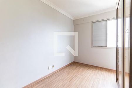 Quarto 1 de apartamento para alugar com 2 quartos, 50m² em Vila Emir, São Paulo