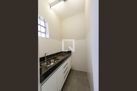 Studio para alugar com 25m², 1 quarto e sem vaga Studio para alugar com 25m², 1 quarto e sem vagaCozinha