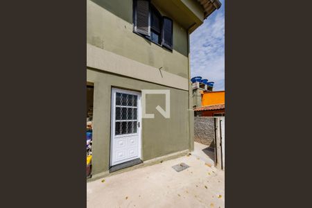 Studio para alugar com 25m², 1 quarto e sem vaga Studio para alugar com 25m², 1 quarto e sem vagaEntrada