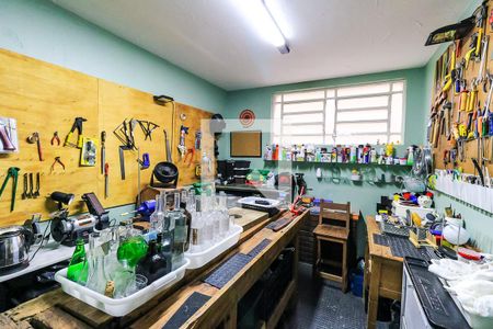 Casa à venda com 470m², 4 quartos e 2 vagas Casa à venda com 470m², 4 quartos e 2 vagasAtelier 2