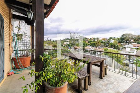 Casa à venda com 470m², 4 quartos e 2 vagas Casa à venda com 470m², 4 quartos e 2 vagasTerraço Suíte 4 e 2