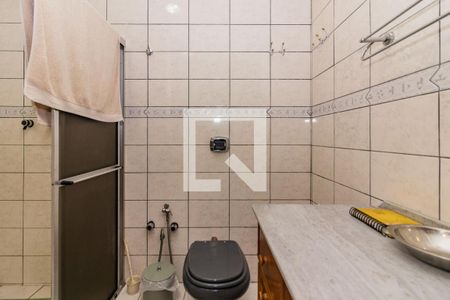 Casa à venda com 279m², 3 quartos e 2 vagasBanheiro Social