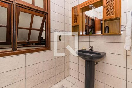 Casa à venda com 279m², 3 quartos e 2 vagasBanheiro Social