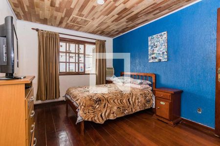 Casa à venda com 279m², 3 quartos e 2 vagasDormitório 2