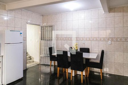 Casa à venda com 150m², 3 quartos e 2 vagasCozinha