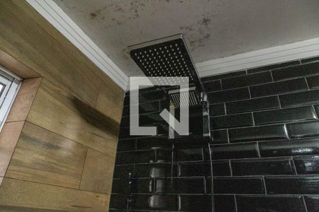 Casa à venda com 150m², 3 quartos e 2 vagasBanheiro