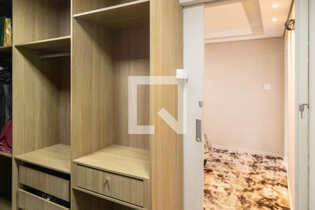 Casa à venda com 150m², 3 quartos e 2 vagasCloset da Suíte