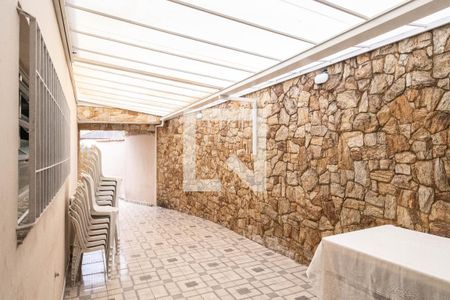 Casa à venda com 150m², 3 quartos e 2 vagasQuintal