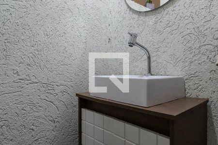 Casa à venda com 150m², 3 quartos e 2 vagasBanheiro