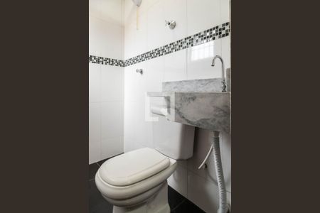 Casa à venda com 150m², 3 quartos e 2 vagasBanheiro da Suíte