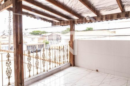 Casa à venda com 150m², 3 quartos e 2 vagasÁrea de Serviço