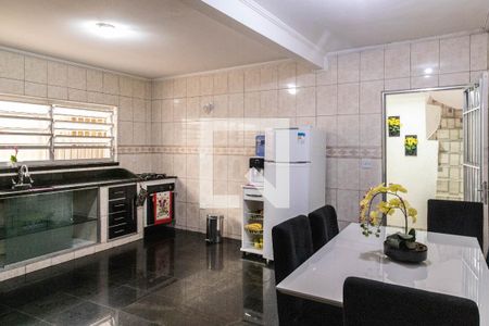 Casa à venda com 150m², 3 quartos e 2 vagasCozinha