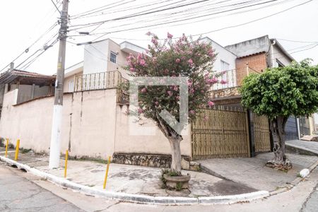 Casa à venda com 150m², 3 quartos e 2 vagasFachada