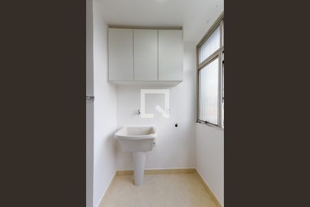Apartamento à venda com 67m², 2 quartos e 1 vagaÁrea de Serviço