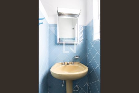 Casa à venda com 170m², 2 quartos e 2 vagasBanheiro