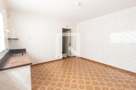 Casa à venda com 170m², 2 quartos e 2 vagasCozinha