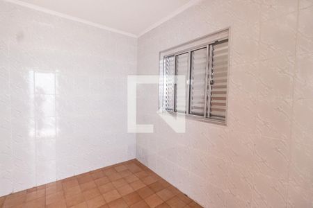 Casa à venda com 170m², 2 quartos e 2 vagasQuarto de serviço 1