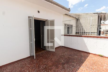 Casa à venda com 170m², 2 quartos e 2 vagasVaranda Quarto 1