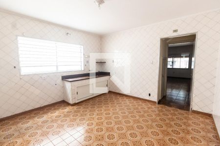 Casa à venda com 170m², 2 quartos e 2 vagasCozinha