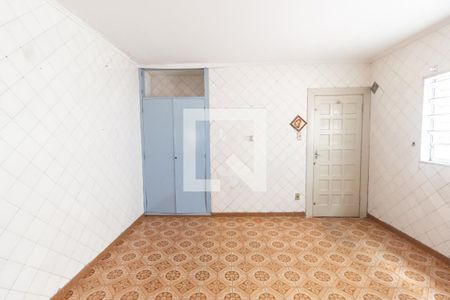 Casa à venda com 170m², 2 quartos e 2 vagasCozinha