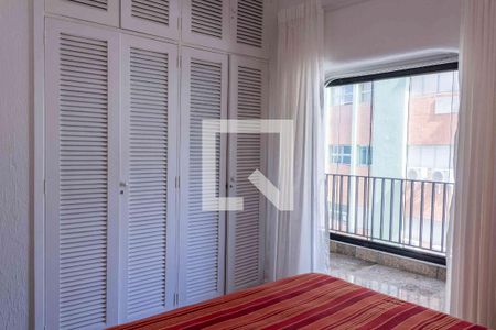 Quarto 1 de apartamento para alugar com 4 quartos, 156m² em Vila Luis Antônio, Guarujá