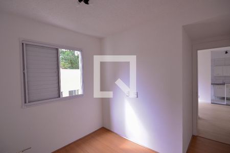 Quarto 2 de apartamento para alugar com 2 quartos, 40m² em Jardim São Savério, São Paulo