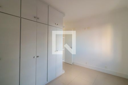 Apartamento para alugar com 75m², 3 quartos e 2 vagasQuarto 2