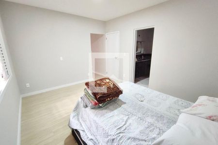 Casa à venda com 350m², 3 quartos e 4 vagas Casa à venda com 350m², 3 quartos e 4 vagasQuarto Suíte