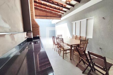 Casa à venda com 350m², 3 quartos e 4 vagas Casa à venda com 350m², 3 quartos e 4 vagasÁrea Gourmet