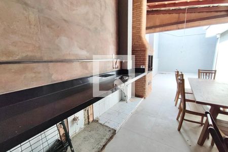 Casa à venda com 350m², 3 quartos e 4 vagas Casa à venda com 350m², 3 quartos e 4 vagasÁrea Gourmet