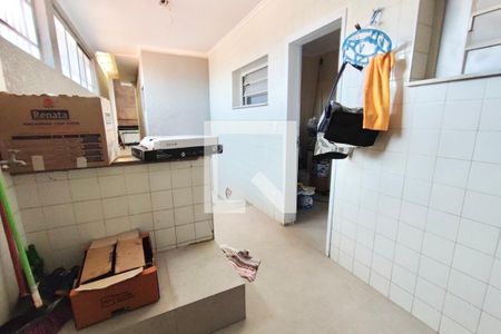 Casa à venda com 350m², 3 quartos e 4 vagas Casa à venda com 350m², 3 quartos e 4 vagasÁrea de Serviço