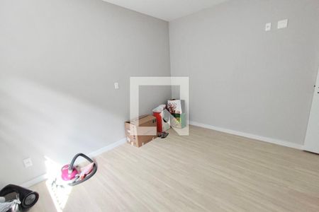 Casa à venda com 350m², 3 quartos e 4 vagas Casa à venda com 350m², 3 quartos e 4 vagasQuarto 2