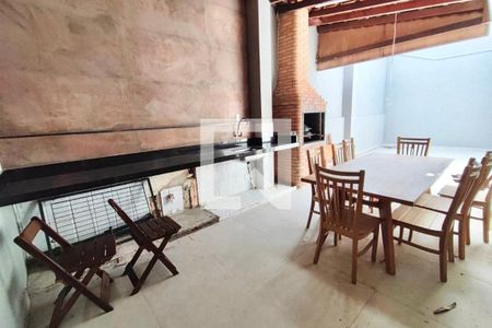 Casa à venda com 350m², 3 quartos e 4 vagas Casa à venda com 350m², 3 quartos e 4 vagasÁrea Gourmet