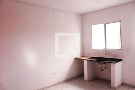 Sala/Cozinha de casa para alugar com 1 quarto, 30m² em Guarapiranga, São Paulo