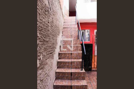 Casa para alugar com 30m², 1 quarto e sem vagaEscada