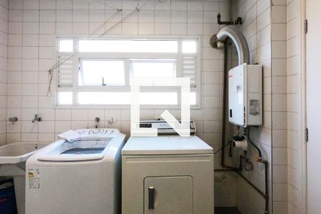 Apartamento para alugar com 245m², 4 quartos e 4 vagas Apartamento para alugar com 245m², 4 quartos e 4 vagasÁrea de Serviço