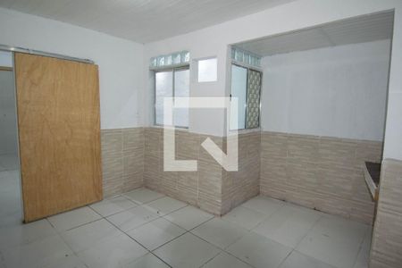 Quarto  de casa para alugar com 1 quarto, 55m² em Vila Meriti, Duque de Caxias