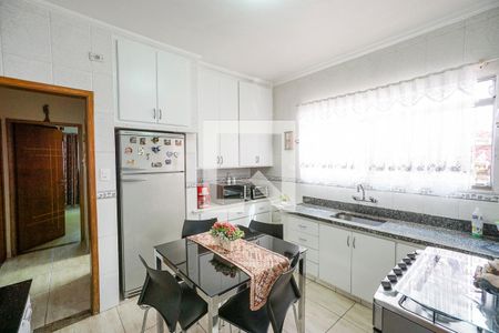 Casa à venda com 180m², 2 quartos e 3 vagasCozinha