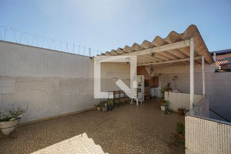 Casa à venda com 180m², 2 quartos e 3 vagasTerraço