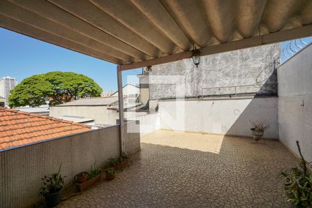 Casa à venda com 180m², 2 quartos e 3 vagasTerraço