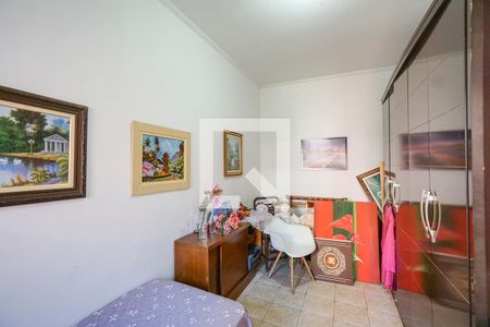 Casa à venda com 180m², 2 quartos e 3 vagasQuarto de serviço